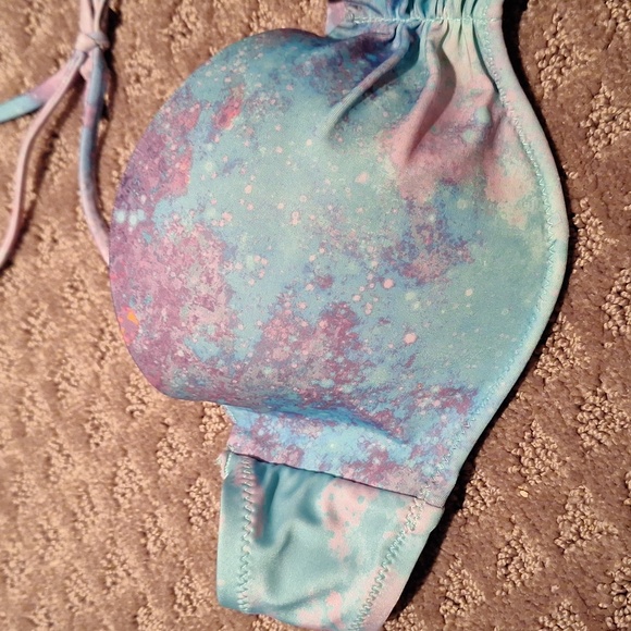Galaxy Bikini Top 32DD - Picture 6 of 11